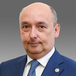 Мерзакреев Рустэм Рауфович