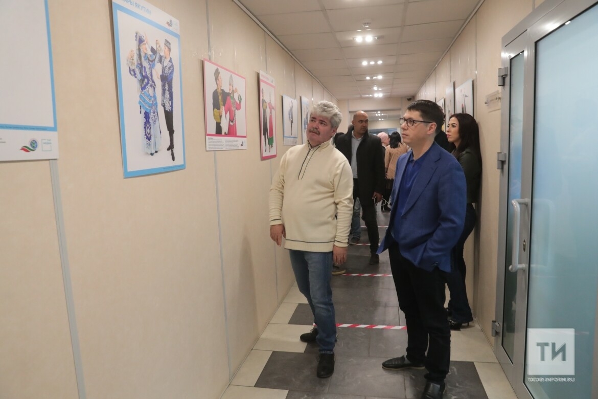 «Татары разные, но едины»: в Казани открылась фотовыставка о татарах из разных регионов