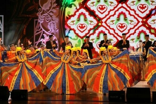 Татарстанцы смогут бесплатно обучиться профессиональному татарскому танцу