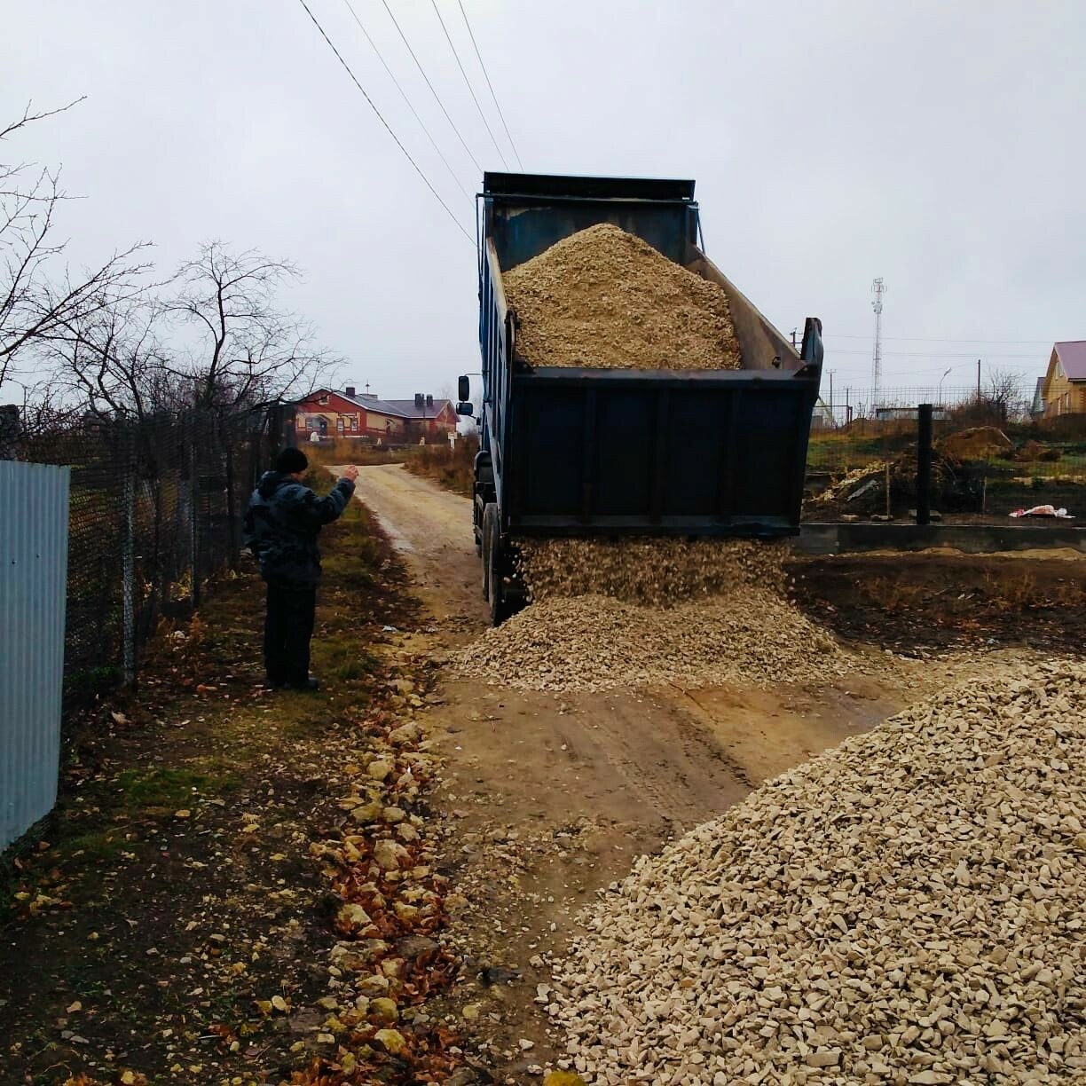 В двух поселениях Пестречинского района по программе самообложения защебенили дороги