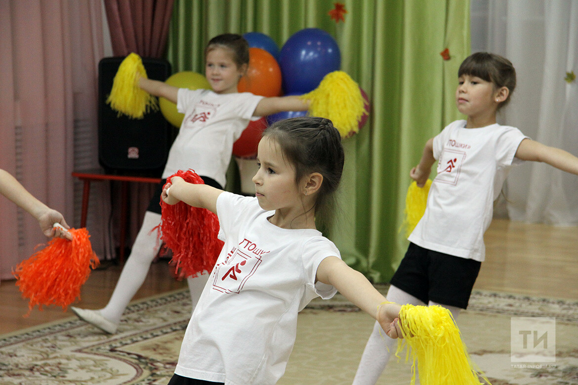 В Татарстане на новогодние утренники родителей будут пускать по QR-коду