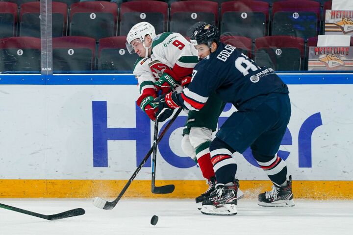 Казанский «Ак Барс» проиграл второй матч подряд с разницей в три шайбы