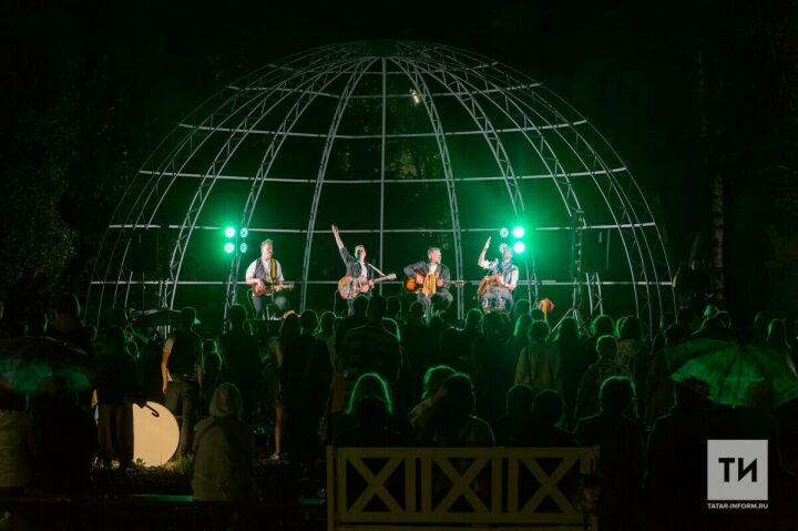 Фанаты приехавших в Казань «Необардов» оборвали телефон Нацмузея РТ, где проходил концерт