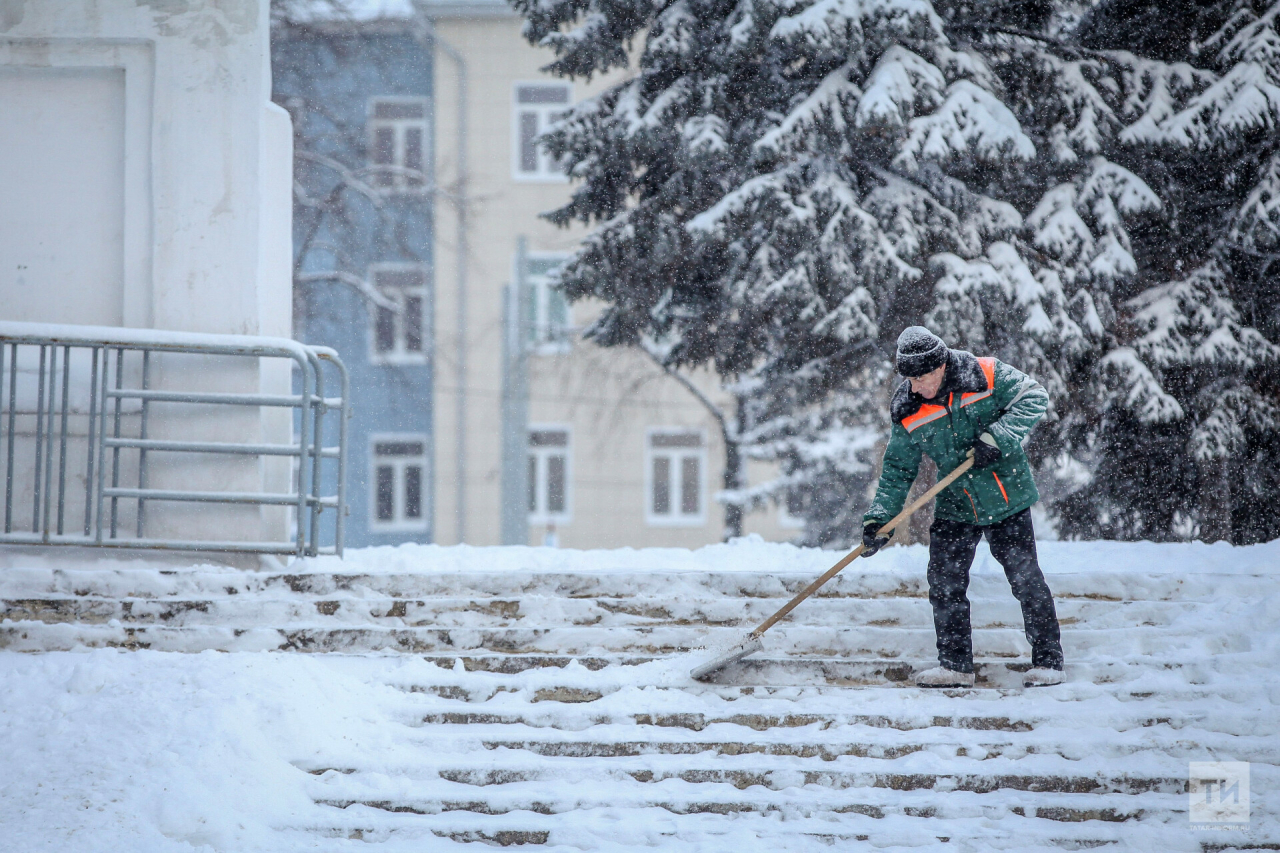 «Казань завалит снегом за сутки»: профессор КФУ предупредил о снежном шторме