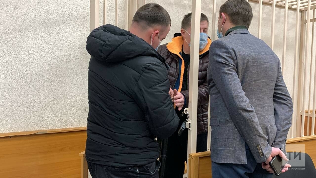 Погорел на простынях и подгузниках: ФСС Татарстана засветился в очередном уголовном деле