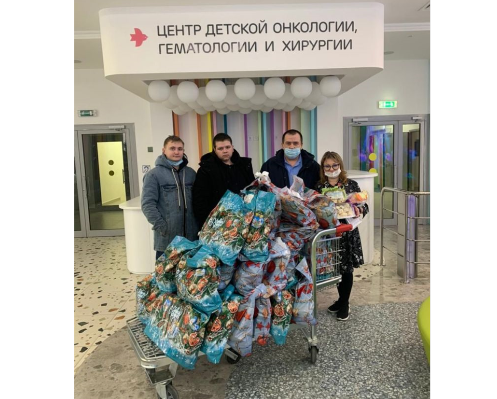 «Я дал себе зарок»: житель Алексеевского района уже 9 лет дарит подарки онкобольным детям