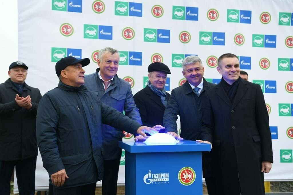 Минниханов запустил газопровод в селе Айша Зеленодольского района