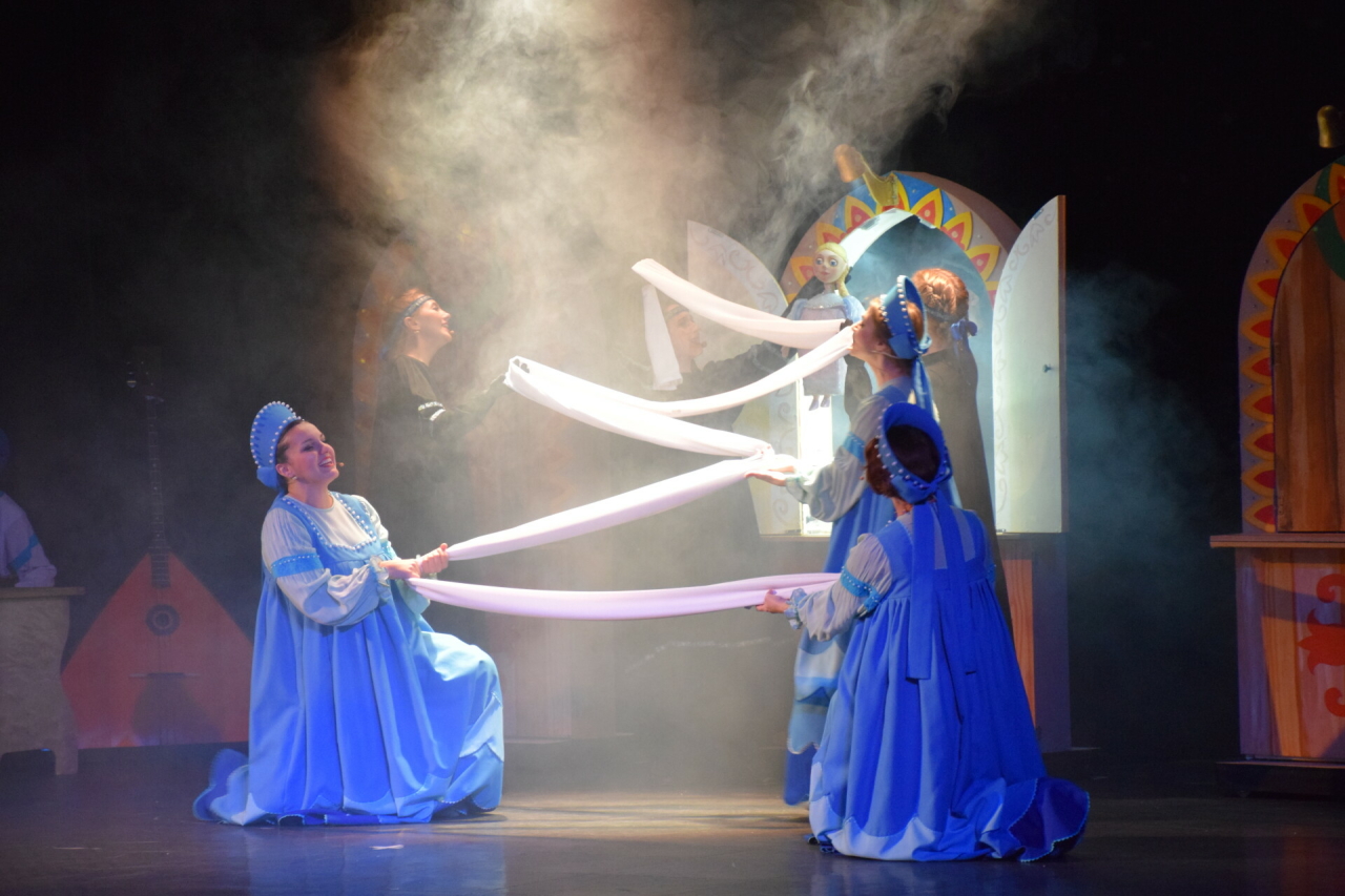 Театр «Экият» представил «Сказку о царе Салтане» на фестивале «Вятка — город детства»