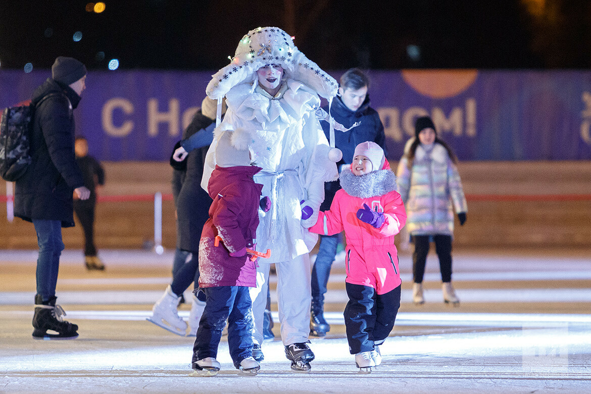«Уделяем много внимания семьям мобилизованных»: Казань готовится к Новому году
