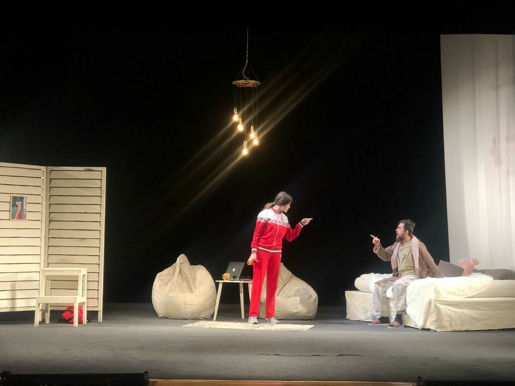 В Бугульминском драмтеатре состоится премьера комедии «Счастье в куче битого стекла»