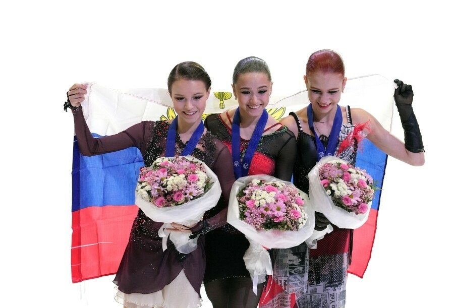Расписание: Валиева, Щербакова и Трусова выступят с произвольной программой на Олимпиаде