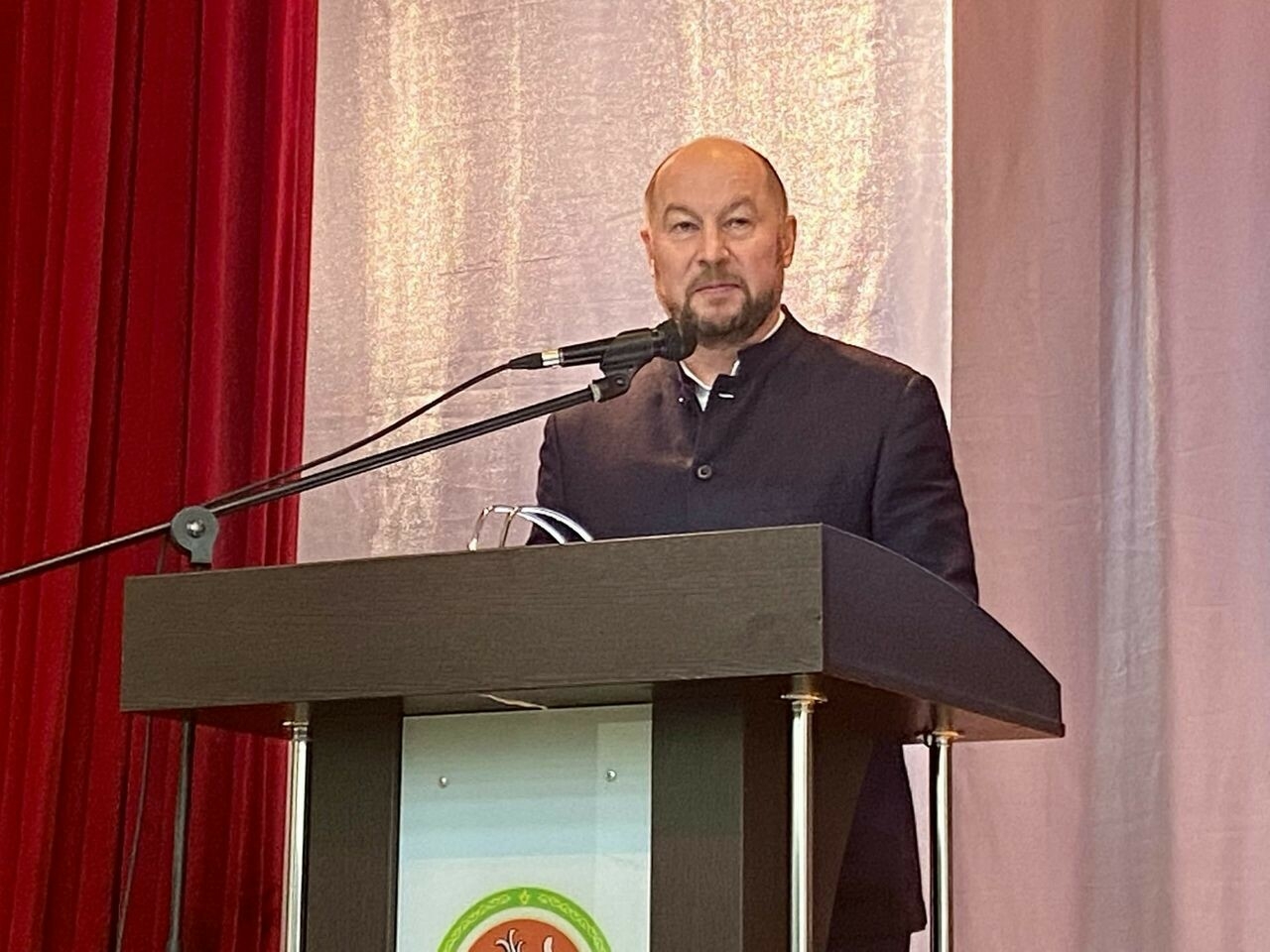 Асгат Сафаров принял участие в заседании районного совета в Тетюшах