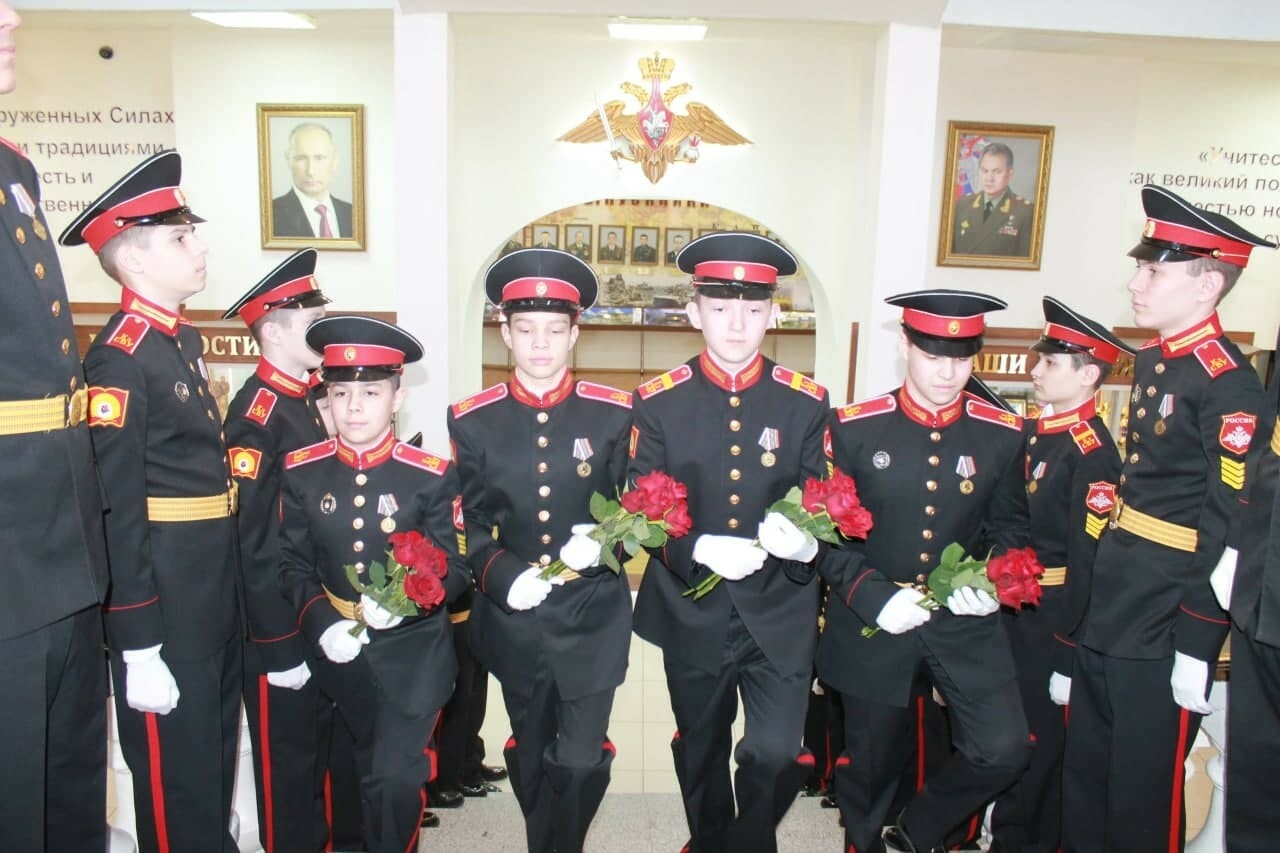 В Суворовском училище Казани прошел праздник ко Дню защитника Отечества