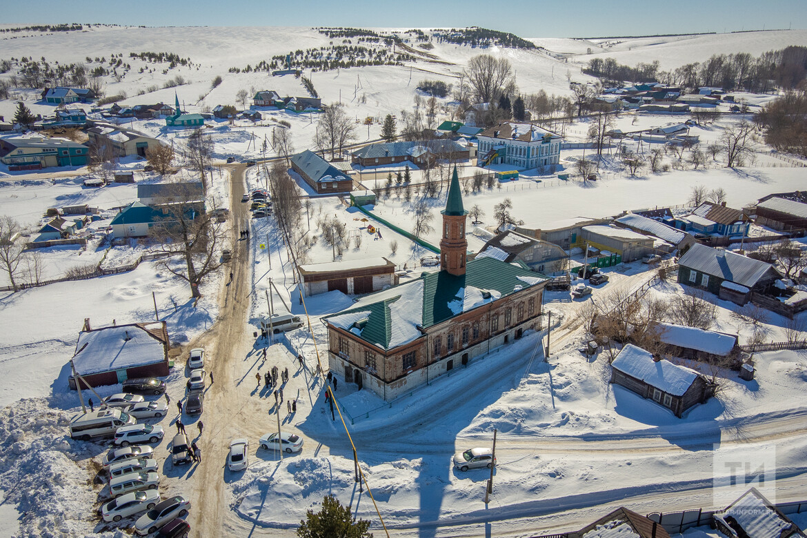«Образец культовой татарской архитектуры»: в Кукморском районе спасают мечеть XVIII века