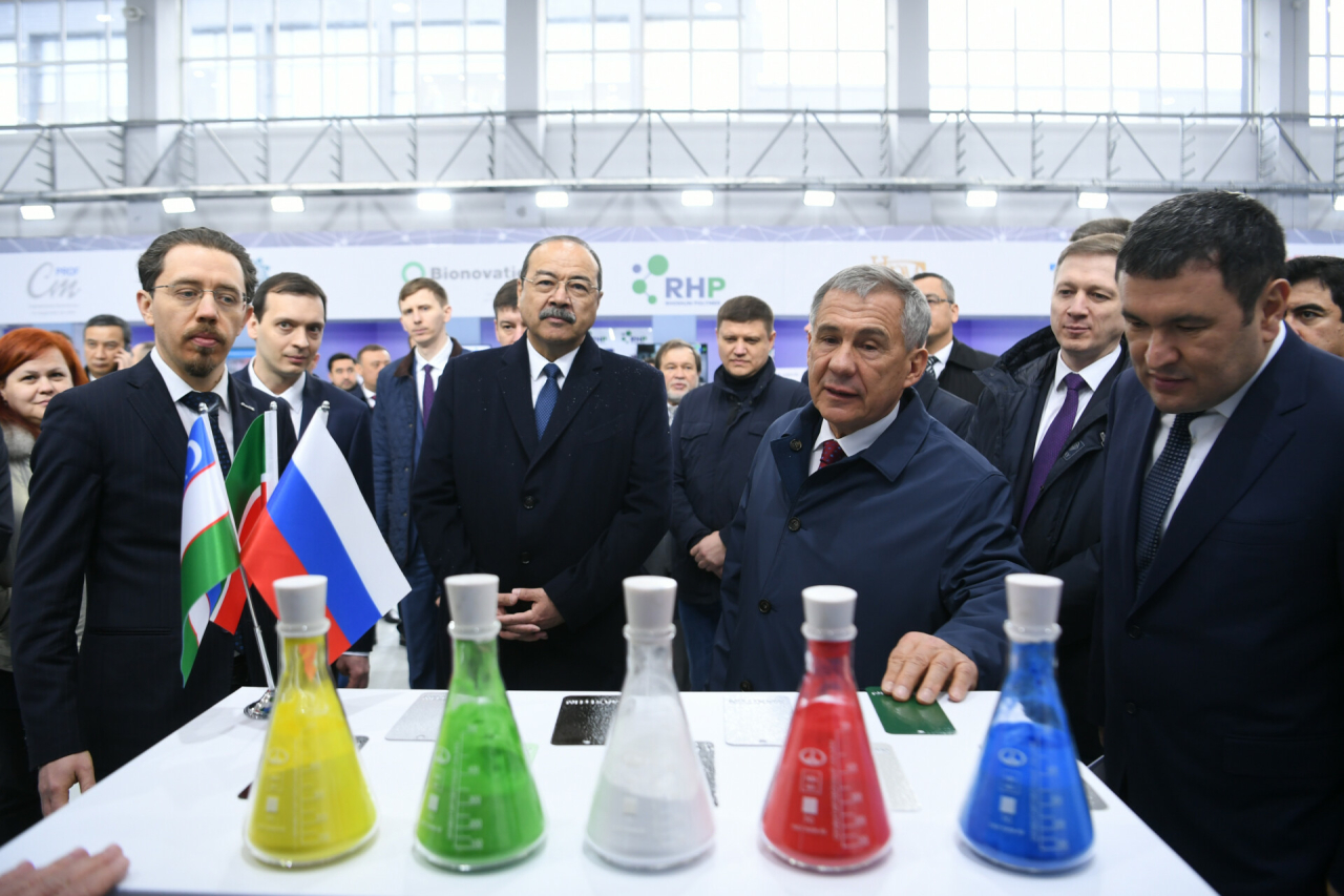 Минниханов принял участие в открытии технопарка «Чирчик» в Узбекистане