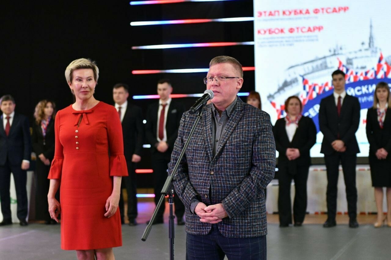 Павлова приняла участие в открытии соревнований по акробатическому рок-н-роллу в Казани