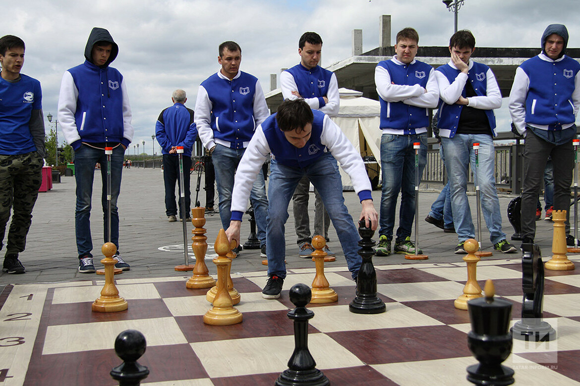 «Это часть нашей культуры»: развитие чесбола или командные шахматы из Татарстана