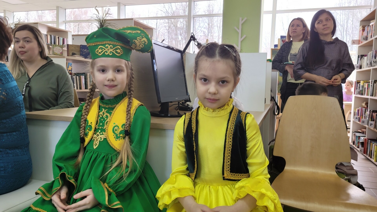 На конкурсе чтецов в Нижнекамске Тукая прочли на башкирском, чувашском, английском языках