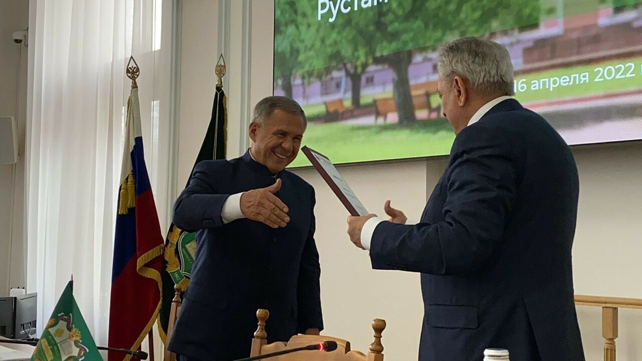 Минниханов встретился в Москве с татарстанскими студентами университета им. Тимирязева