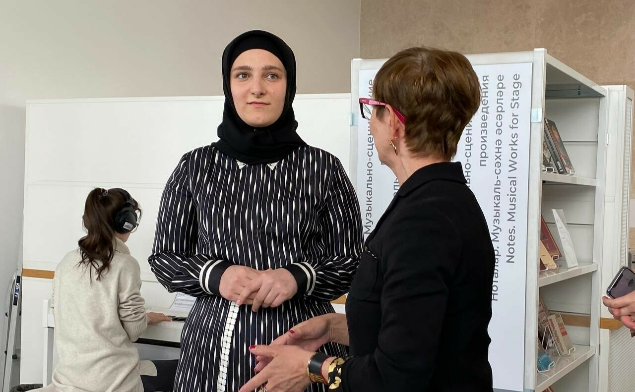 Дочь Кадырова Айшат готова презентовать в Казани свою линию одежды дома Firdaws