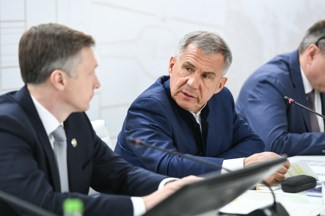 Минниханов: Наша задача — сохранить коллективы и довести до предприятий меры поддержки