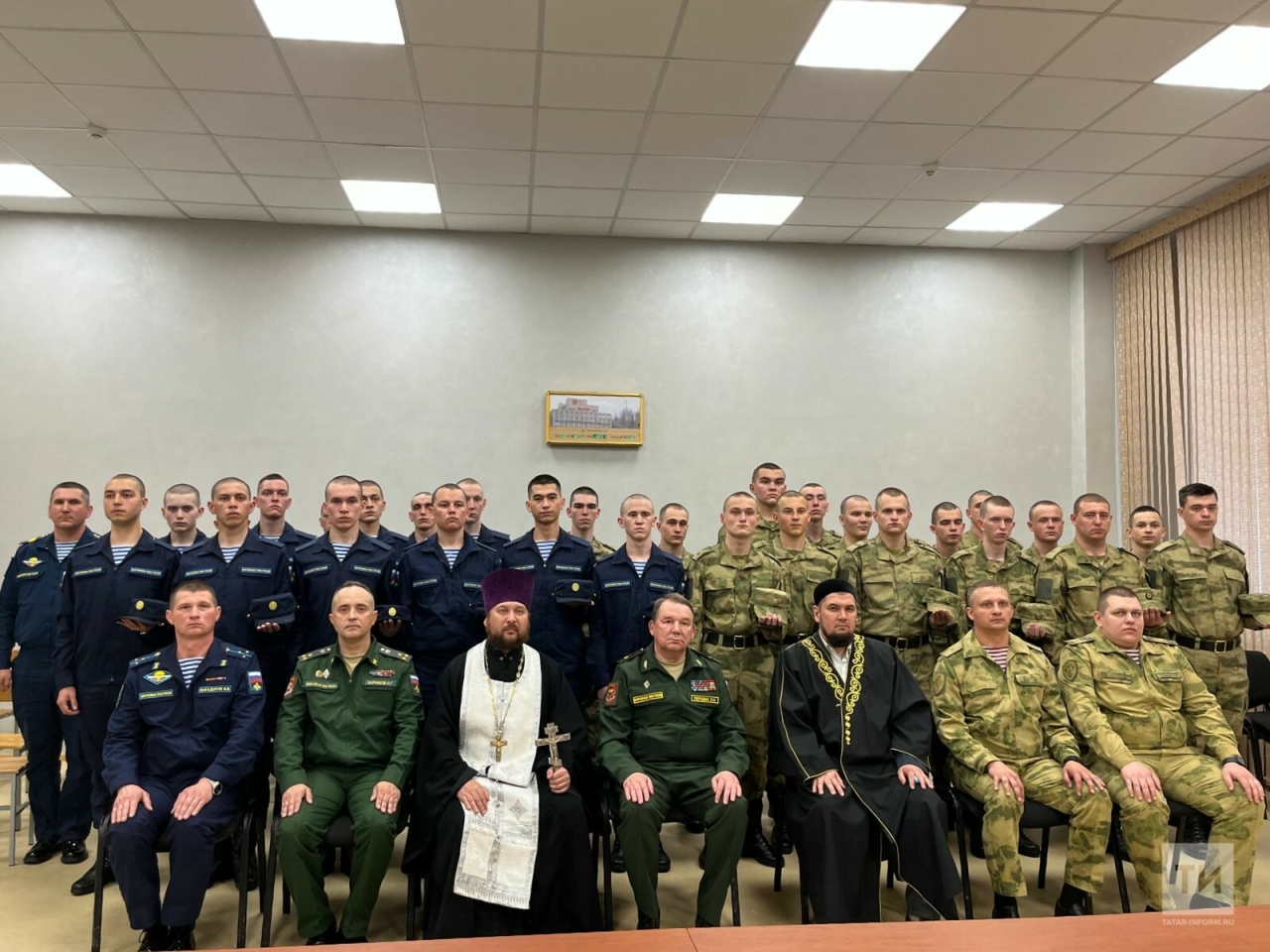 Первые 50 призывников из Татарстана отправились к местам прохождения службы