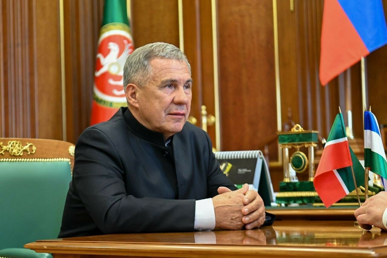 Минниханов и Хабиров подписали соглашение о местоположении границы Татарстана и Башкирии