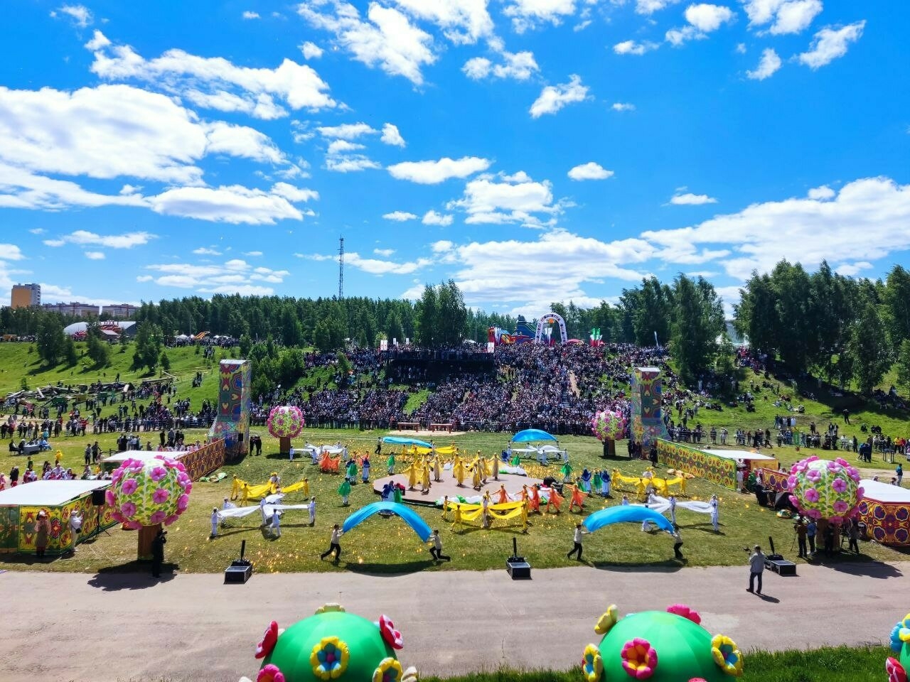 Сабантуй в Зеленодольске c участием Элвина Грея посетили 38 тысяч человек