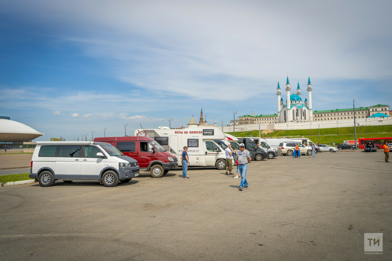 400 «домов на колесах»: фестиваль автокочевников едет в Болгар