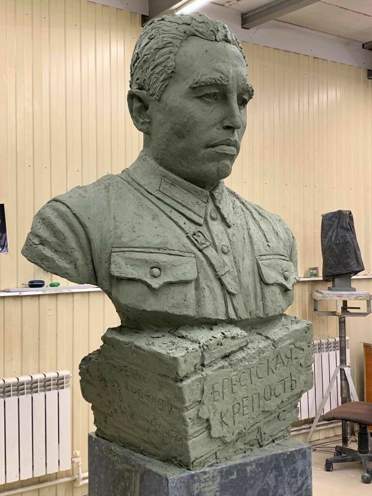 В Татарстане на месте установки бюста Героя СССР Гаврилова начались земляные работы