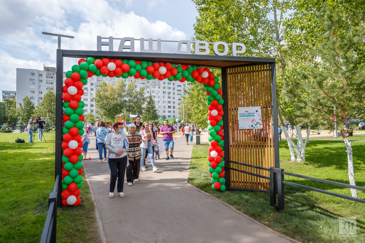 В Татарстане дорожные работы по программе «Наш двор» выполнены на 45%