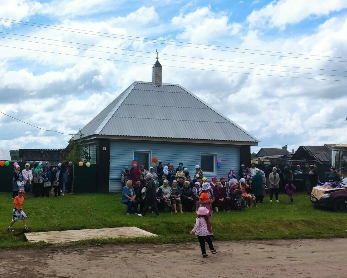 В 400-летней татарской деревне в Омской области впервые появилась мечеть