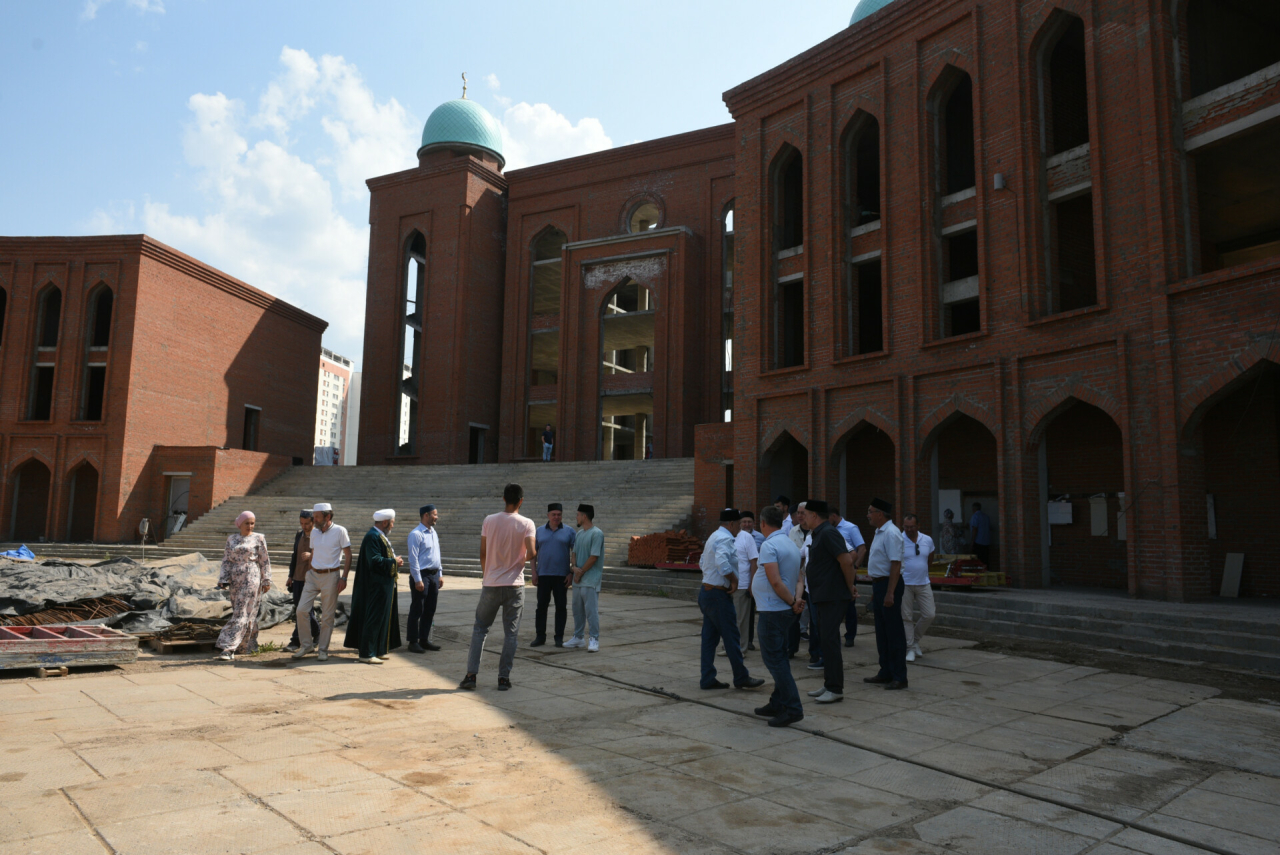 Меценаты пожертвовали более 17 млн рублей на строительство Соборной мечети в Челнах