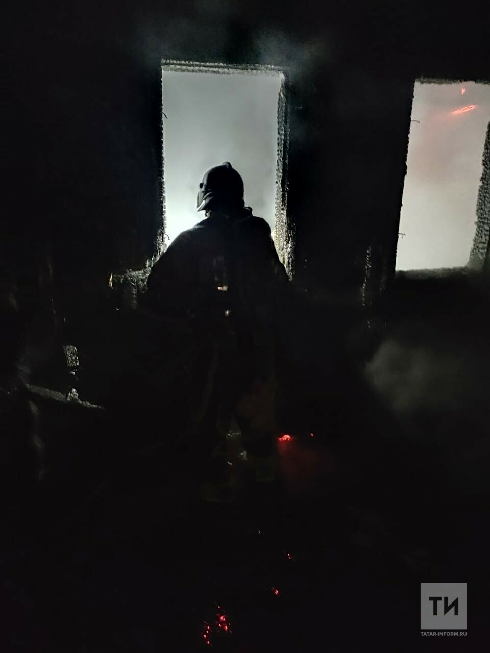Пожилой татарстанец получил серьезные ожоги на пожаре в своем доме в селе под Нурлатом