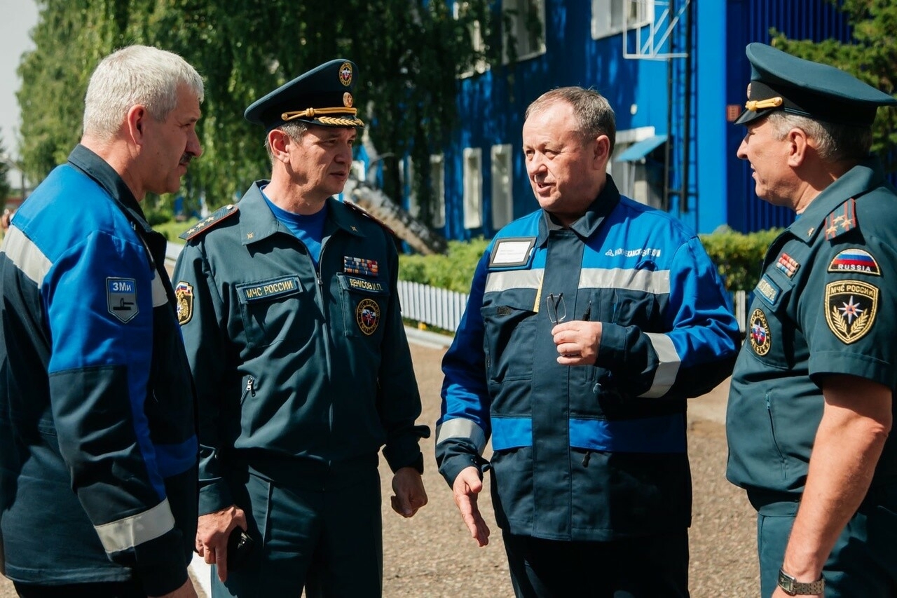 Замминистра МЧС России Денисов высоко оценил опыт «Нижнекамскнефтехимa»