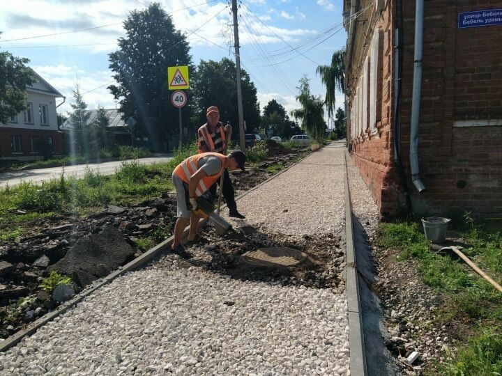 В Чистополе будет отремонтировано более 15 тыс. квадратных метров тротуаров