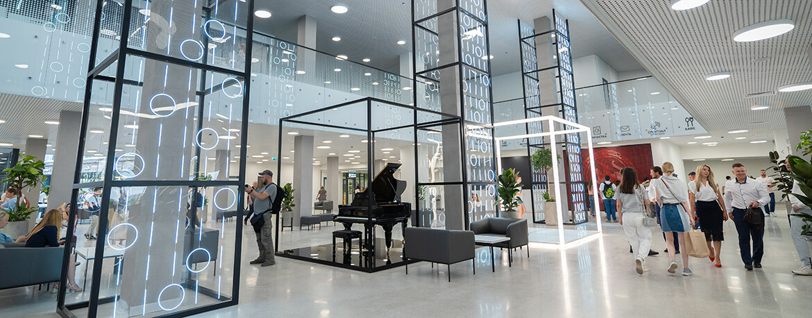 Технопарк в Казани и мост в Челнах: какие подарки получили татарстанцы к 30 августа