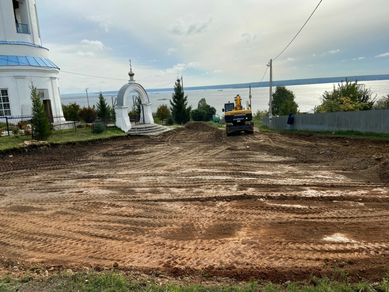 Возле Богоявленского храма в Тихих Горах Менделеевска появится дорога и парковка