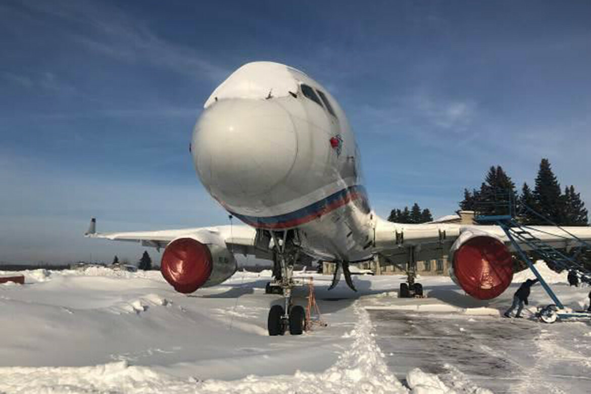 «Что-то из ряда вон выходящее»: «президентский борт» Ту-214 продают на сайте объявлений