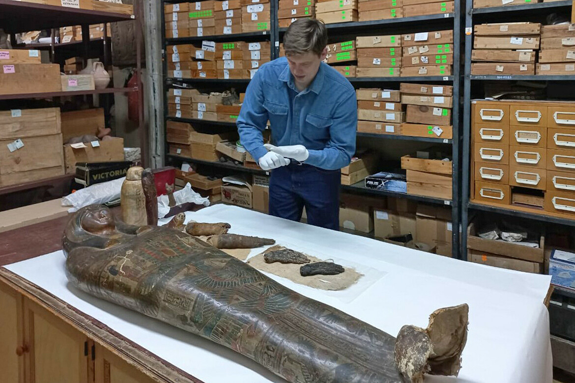 Египетские сокровища Казани: когда музей покажет саркофаги, части мумий и армию ушебти?
