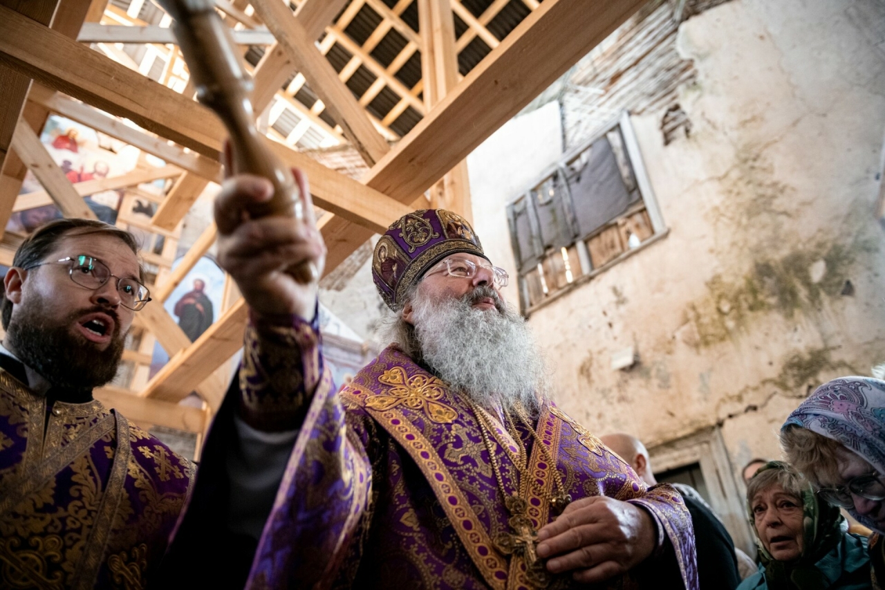 Митрополит Кирилл совершил первую за 90 лет литургию в храме Пестречинского района