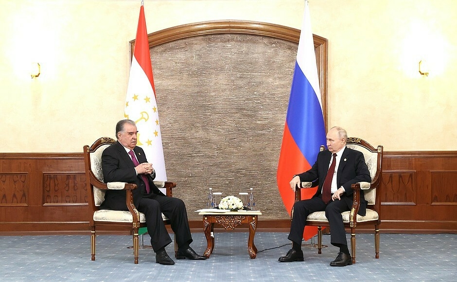 Путин заявил, что работа России и Таджикистана в сфере безопасности идет по плану