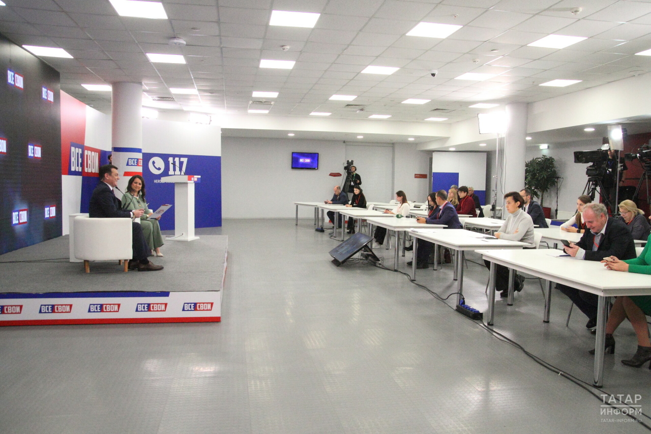 «Не проливать кровь, но защищать Родину»: о чем говорили в эфире телемарафона «ВСЕ СВОИ»