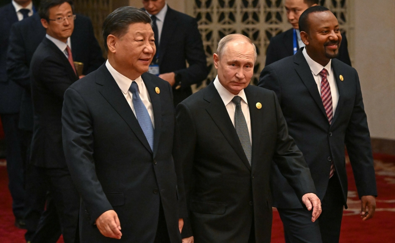 Путин и Си – один путь и два друга: чем запомнилась встреча лидеров России и Китая