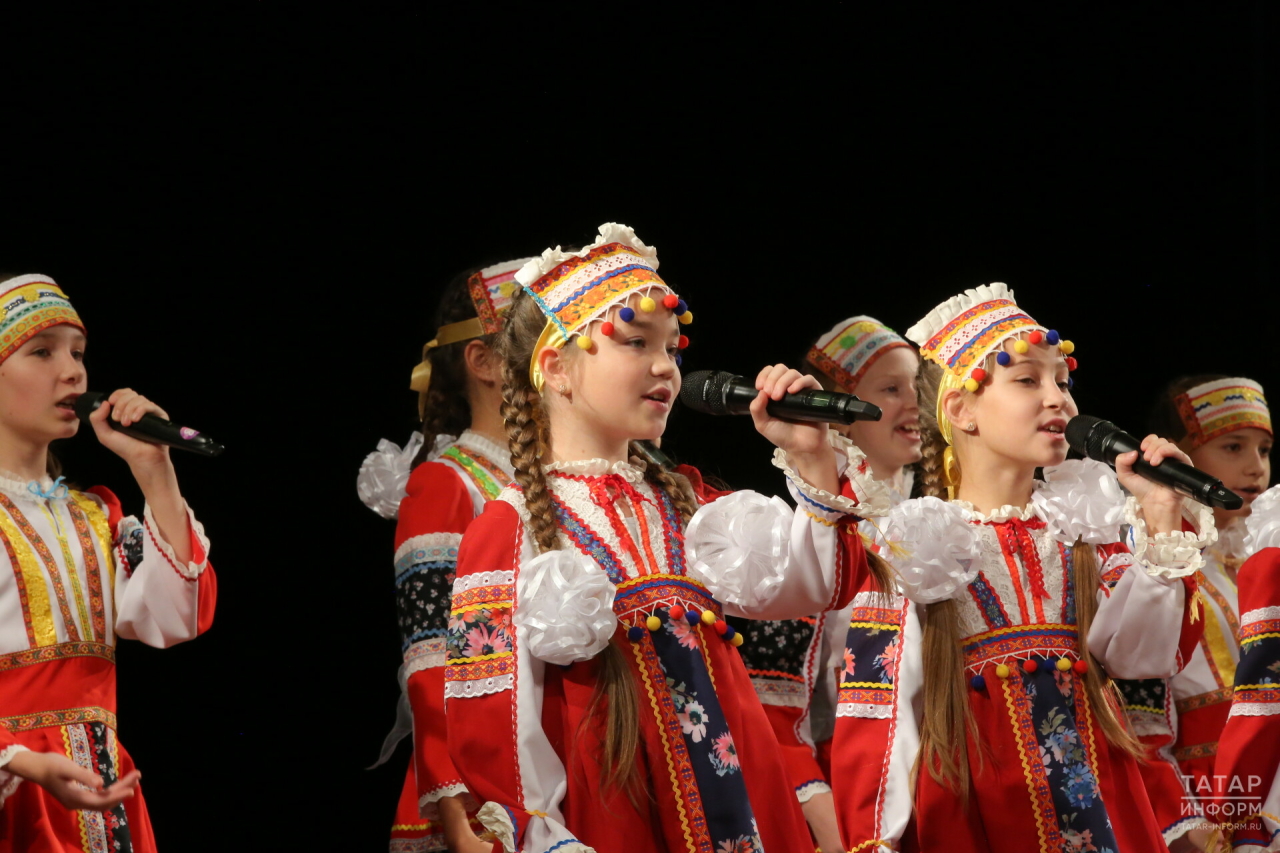 «Все вместе мы придем к победе»: в Казани прошел концерт в поддержку участников СВО