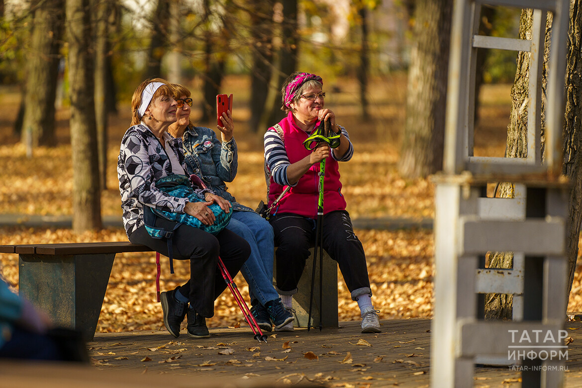 Праздник бабушек и дедушек: какие мероприятия пройдут для пожилых в октябре в Татарстане