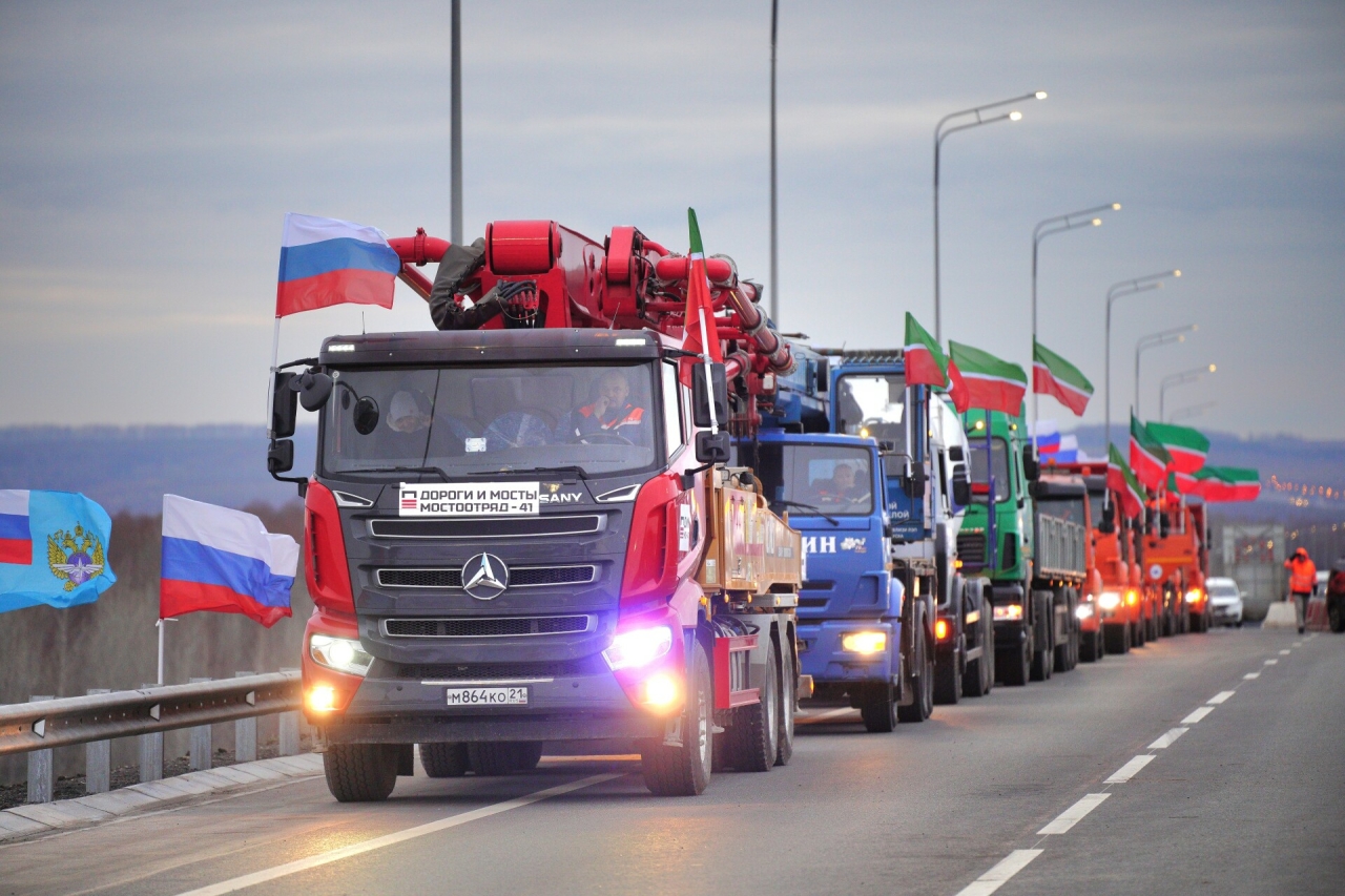 В Татарстане открыли движение по реконструированному мосту через Свиягу
