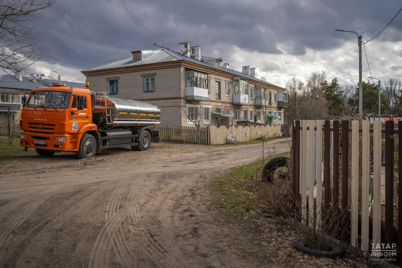 «Это беспредел!»: Камские Поляны страдают без воды из-за обмеления реки Камы