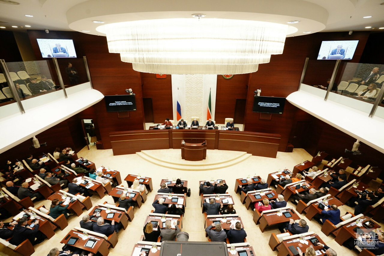 Проект бюджета РТ на 2024 год представят ко второму чтению на заседании парламента