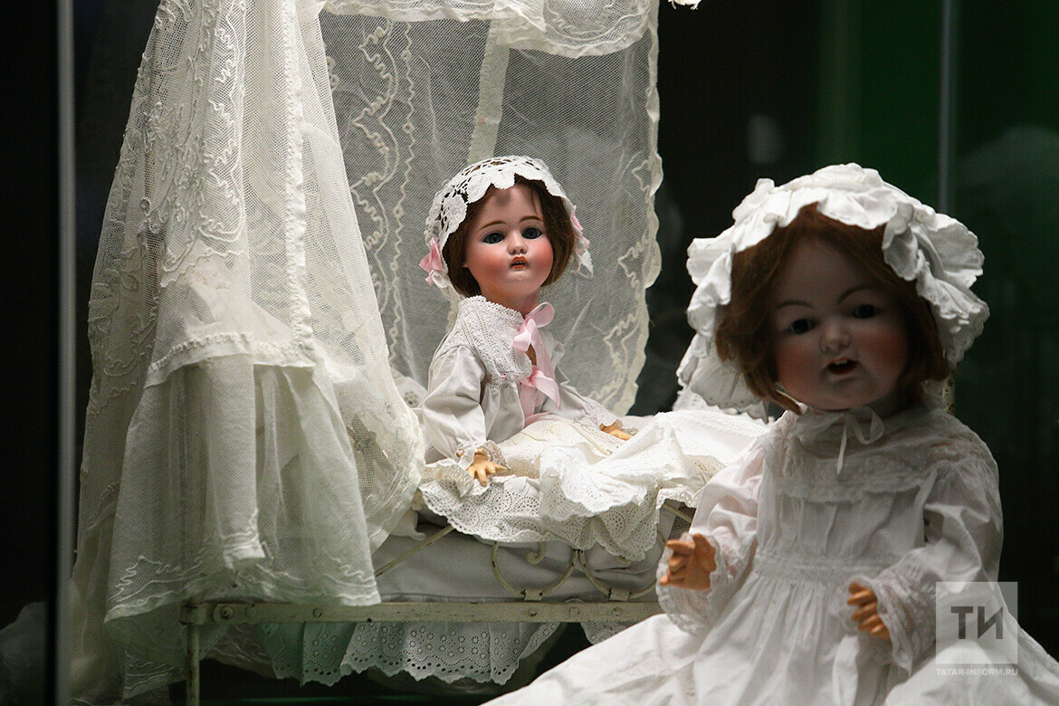 Выставка кукол в Казани. Музей уникальных кукол. Игрушки 19 века. Выставка кукол в Кузьминках.